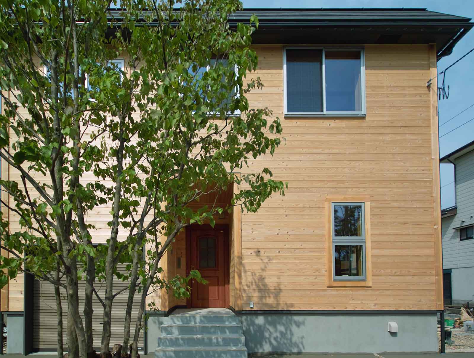 新潟 自然素材の木の家 木の外壁に塗装なんかしない家 今週見学会です