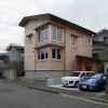 想定外の暗色